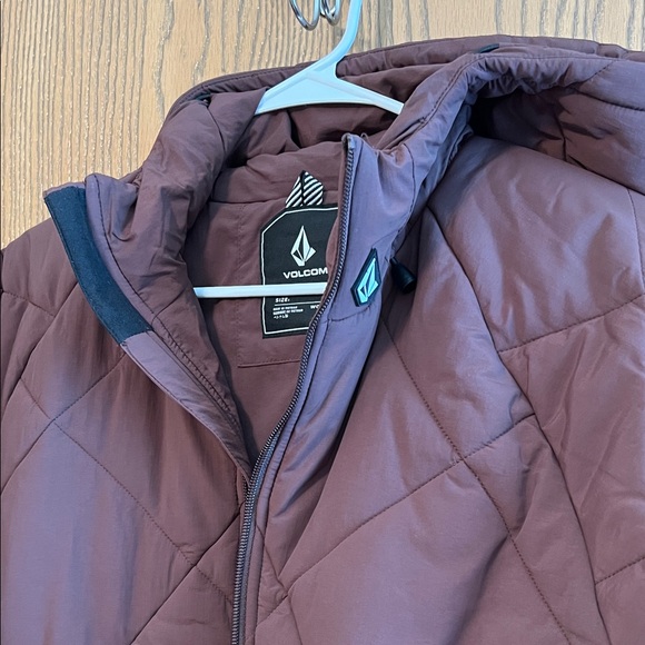 Volcom Jacket - Picture 7 of 9